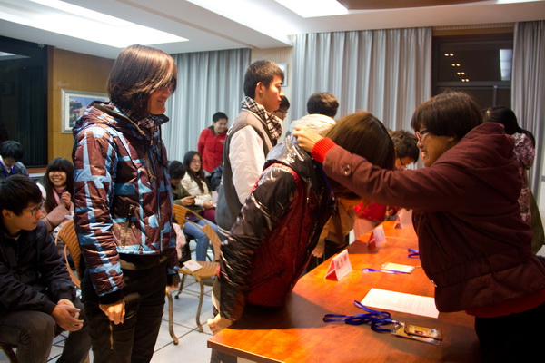 2012江南大学青春健康“同伴教育”培训暨讲师证颁发仪式在校医院隆重举行